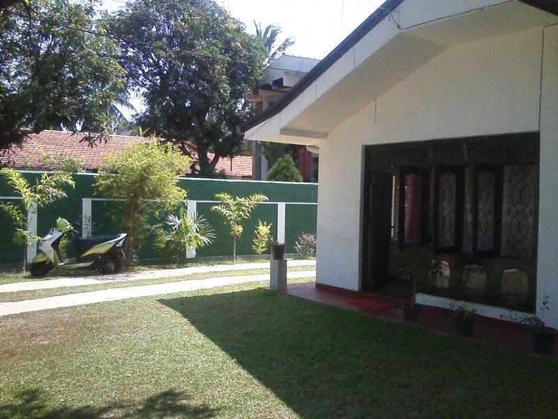 Mazz Homestay Negombo Luaran gambar